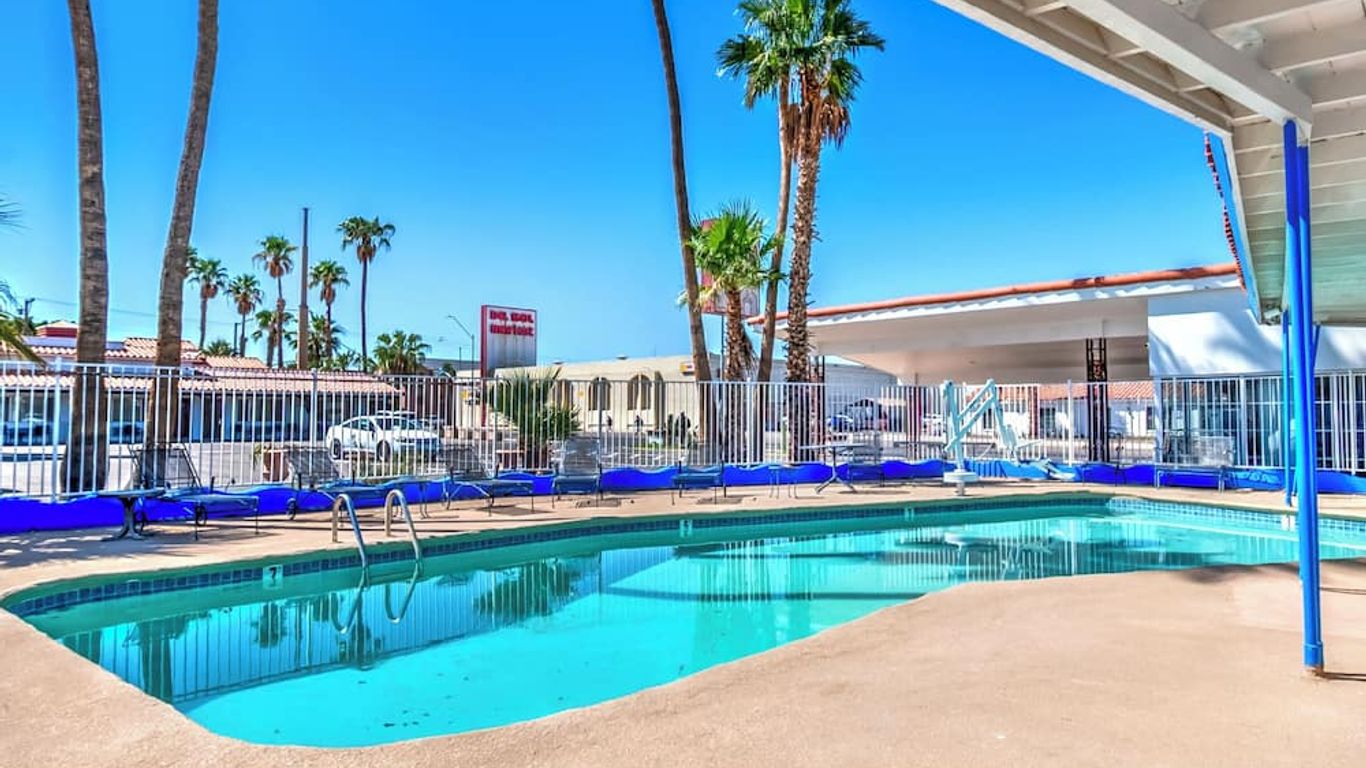 Historic Coronado Motor Hotel By OYO