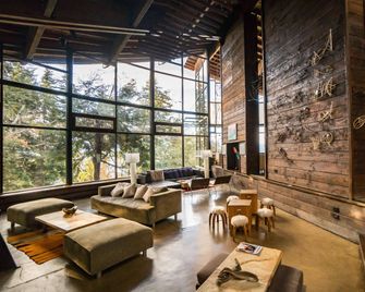 Design Suites Bariloche - San Carlos de Bariloche - Salónek