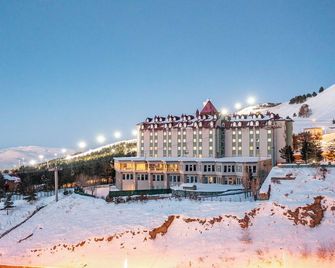 Palan Hotel - Erzurum - Gebouw