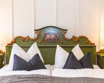 Double room with shower, toilet - Andrelwirt, Hotel Landgasthof - Rauris