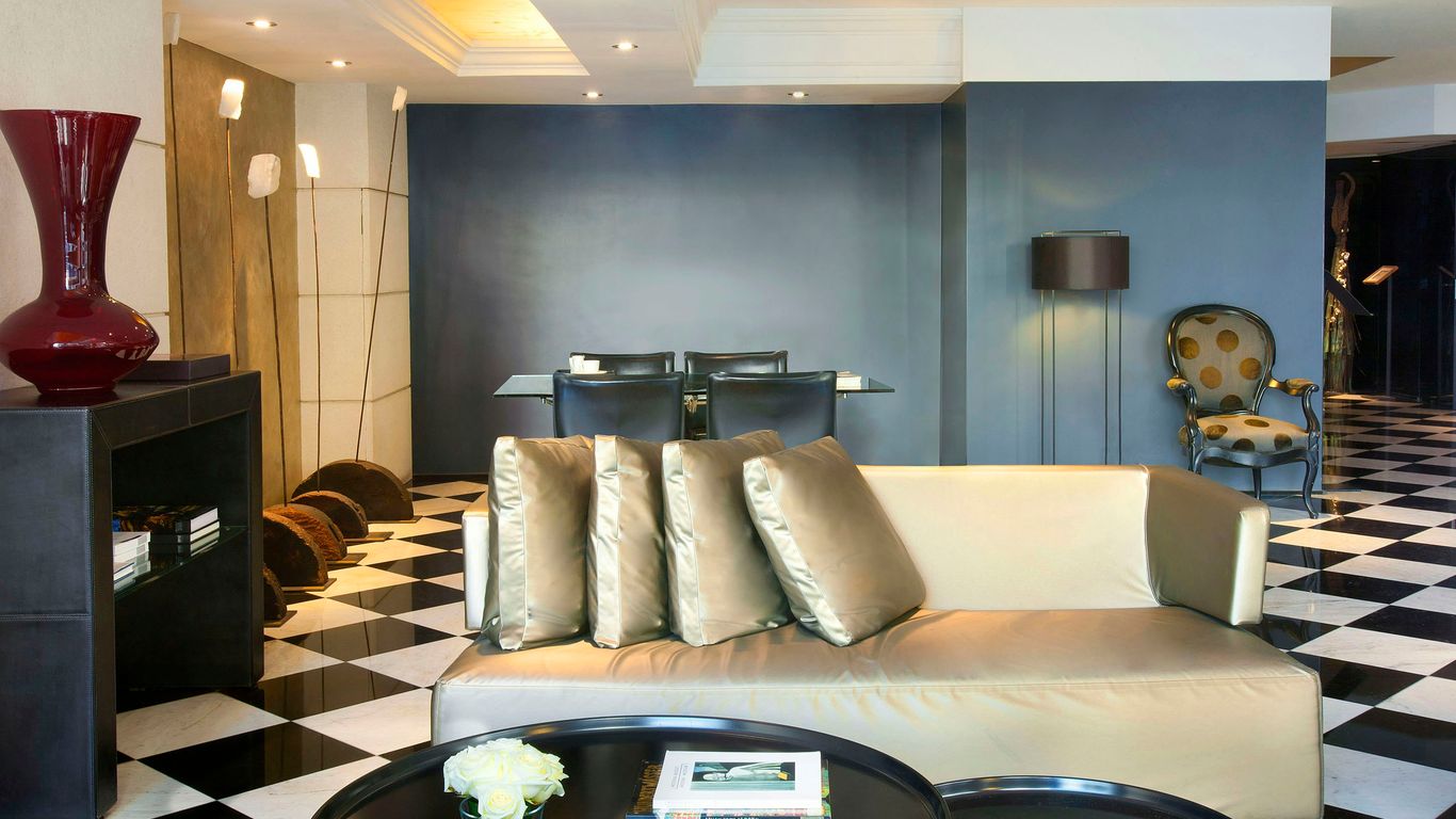 Hotel Gran Derby Suites, a Small Luxury Hotel of the World