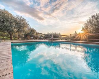 Agriturismo Alpaca Tosca - Pontedera - Piscina