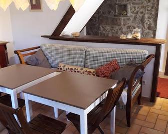 B&B Boscoverde - Pievepelago - Comedor