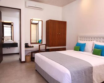 Blue Breeze - Negombo - Ložnice