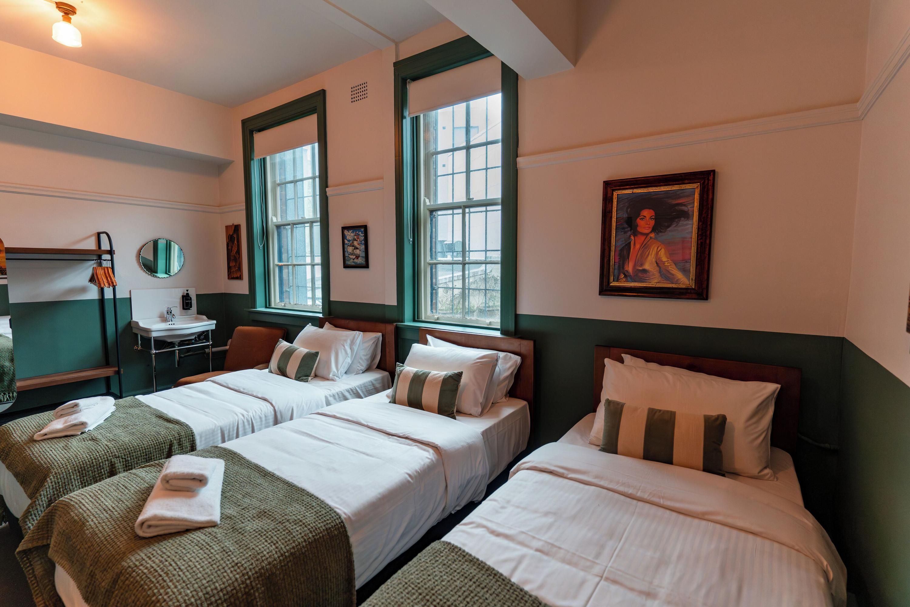 Courthouse Hotel - Sydney