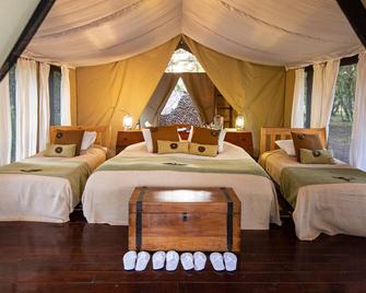 Karen Blixen Camp Masai Mara - Aitong - Bedroom