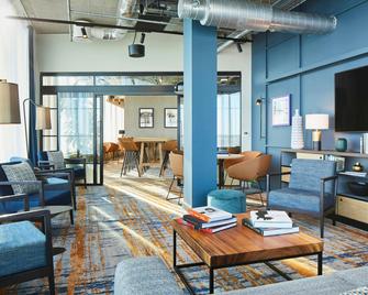 Residence Inn by Marriott Slough - Slough - Lounge