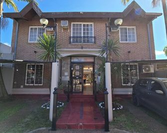 Don Pedro Apart Hotel - Federación - Building