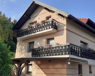 Apartment Panorama - Zrece - Building