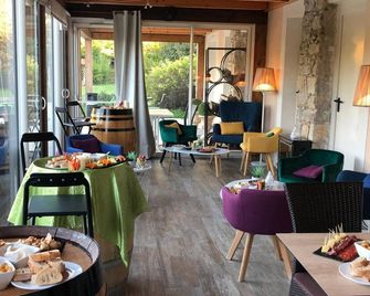Logis Hôtel & Spa Déjeunez Sous L'Arbre - Rousset - Restaurant