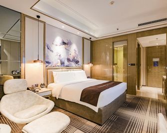 Waters Acme Hotel - Zhumadian - Habitación