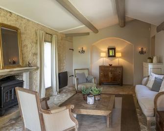 Cosy Cottage With Private Pool & Garden - Joucas - Wohnzimmer