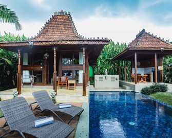 Ubud Heaven Penestanan - Ubud - Pool