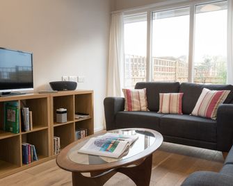 Luxury holiday cottage near to historic Beverley, Wolds & Yorkshire coast - Driffield - Sala de estar