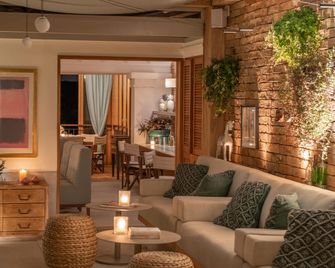 Vila d'Este Handmade Hospitality Hotel - Búzios - Stue