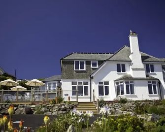Beachcroft - St. Ives - Budova