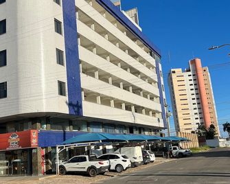 kris hotel - Petrolina - Gebouw
