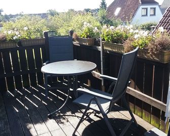Vacation apartment Feld PU1 - Laboe - Balkon