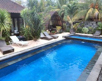 Gili Air Bungalows - Pemenang - Pool