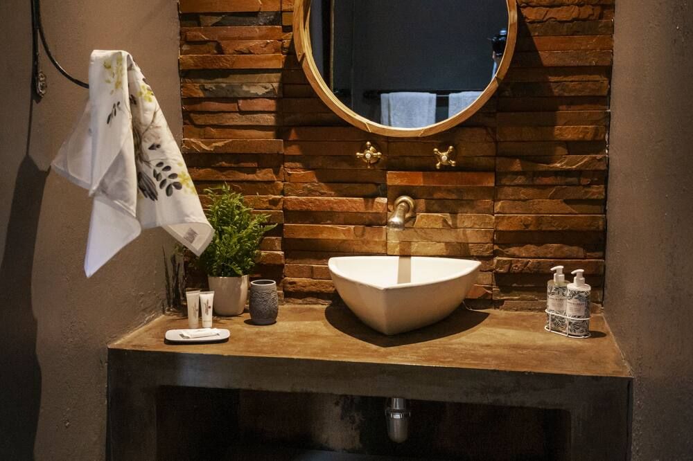 Town and Country Mpumalanga - Middelburg - Bathroom