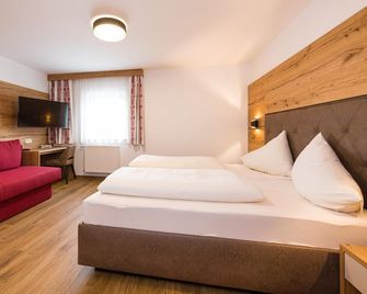 Alpenhotel Ernberg - Reutte - Bedroom