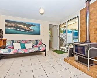 Curlew Corner - Tangalooma - Salon