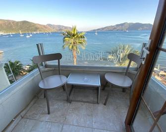 Reis Beach Hotel - Marmaris - Balcony