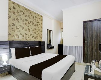 Hotel O Sara Residency - Prayagraj - Quarto