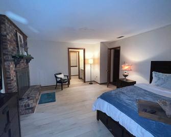 Paradise Pines - Family friendly retreat with Arcade Room! - Jasper - Habitación