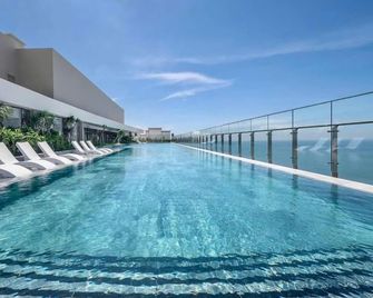 The Song Apartment Vung Tau - Healing House - Vung Tau - Zwembad