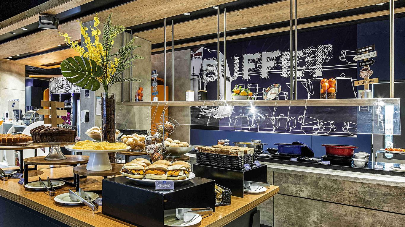 إيبيس بدجت ماناوس