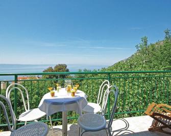 Holiday Home Gornje Tucepi With Fireplace Vii - Tučepi - Balkon