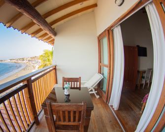 Don Giovanni Balinese Suites & Gelateria - Mancora - Balkon