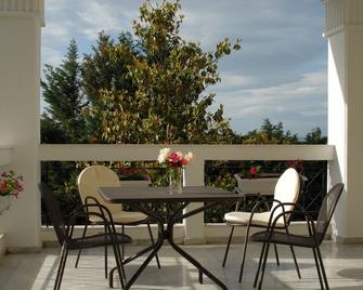 Hotel Achillion Grevena - Grevená - Balcony