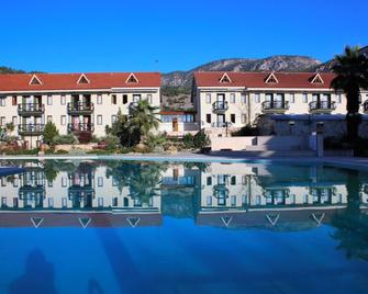 Halici Hotel - Hierápolis - Piscina