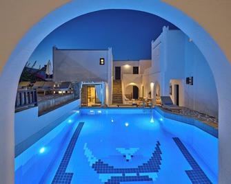 Aella Residence - Naousa - Piscina