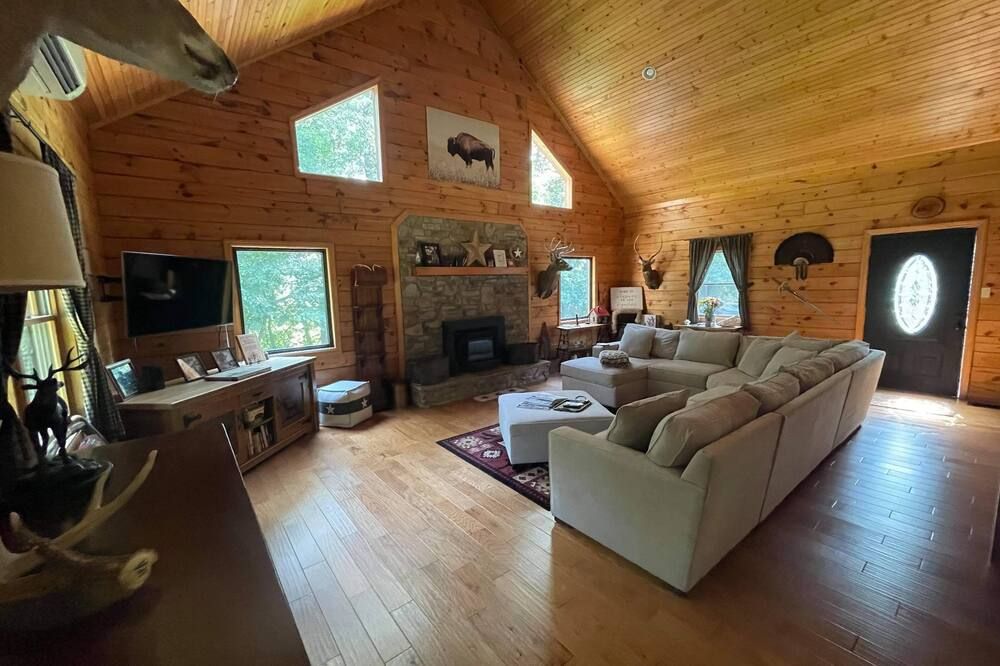 The Rogowski Cabin Near Spruce Creek