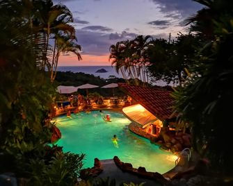 Si Como No Resort & Wildlife Refuge - Manuel Antonio - Bể bơi