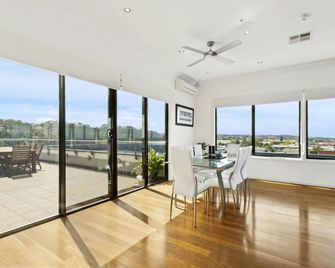 The Esplanade Resort And Spa - Lakes Entrance - Salle à manger