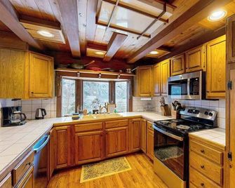 Eagle River Retreat - Eagle River - Cocina