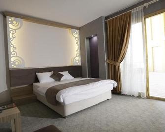 Hotel La Bella Alasehir - Alaşehir - Bedroom