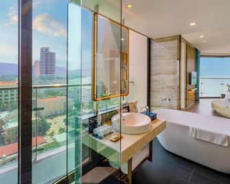Sala Quy Nhon Beach Hotel - Qui Nhon