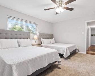 Charming 4 Bedroom Home - Great Location! - North Richland Hills - Bedroom