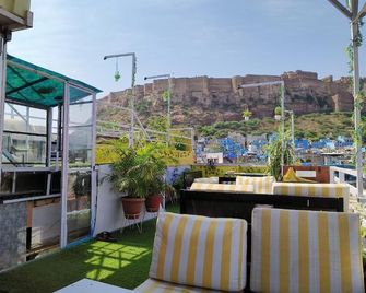 Shivam Guest House - 焦特布爾 - 陽台