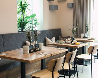 Levy's Rooms & Breakfast - Salzburgo - Comedor