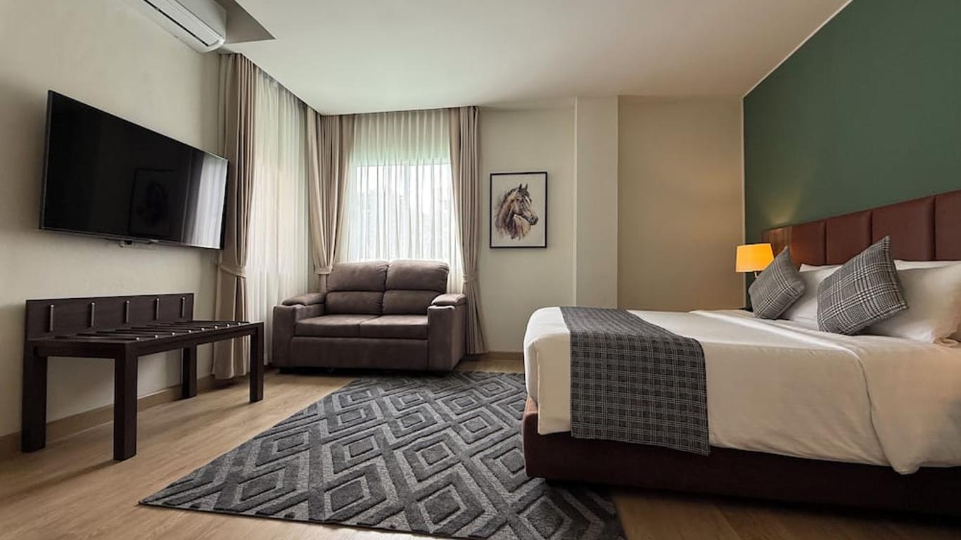 The Legacy Sukhumvit, an Aspira Collection