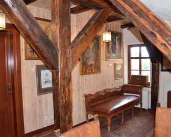 Dworek Mazurski Lizer - Pozezdrze - Sala de estar