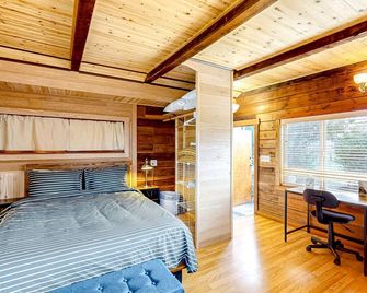 Mill Creek Retreat - Fort Bragg