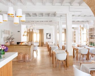 Le Vieux Castillon - Castillon-du-Gard - Restaurace