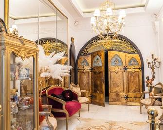 Conacul Coroanei Luxury Boutique Hotel - Bucharest - Lobby